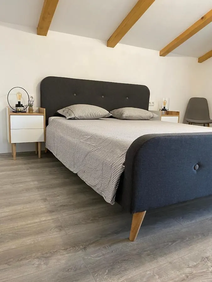 Apartmani Mia Kali