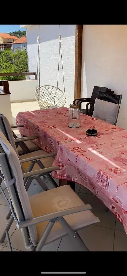 Apartmani Mia Kali