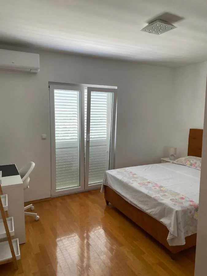 Apartmani Mia Kali Apartment